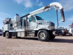 CAMION VACTOR - STERLING - L8500 - 09652 - 4
